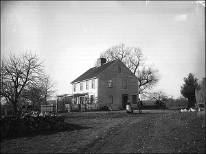 House of Thomas Putnam & family in Danvers circa 1891